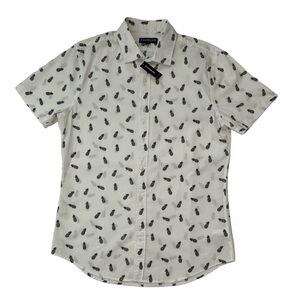 NWT, EXPRESS Men’s Short Sleeve Button Down Shirt Size Medium Pineapple Print